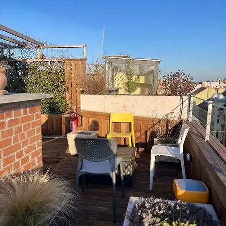 Charming Shared Rooftop Terrace Jacuzzi 360 View Mk2 Budapest