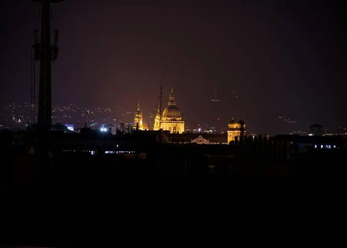 Charming Shared Rooftop Terrace Jacuzzi 360 View Mk2 * Budapest