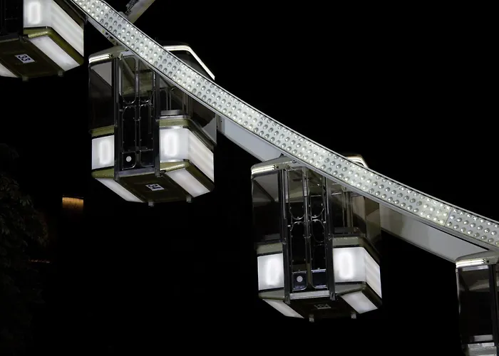 Apartament Charming Shared Rooftop Terrace Jacuzzi 360 View Mk2